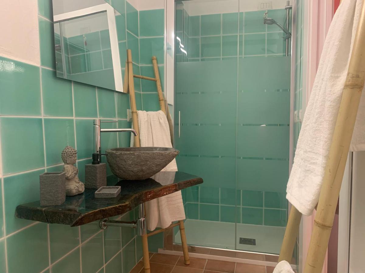Da Ida Hotell Bosa Exteriör bild