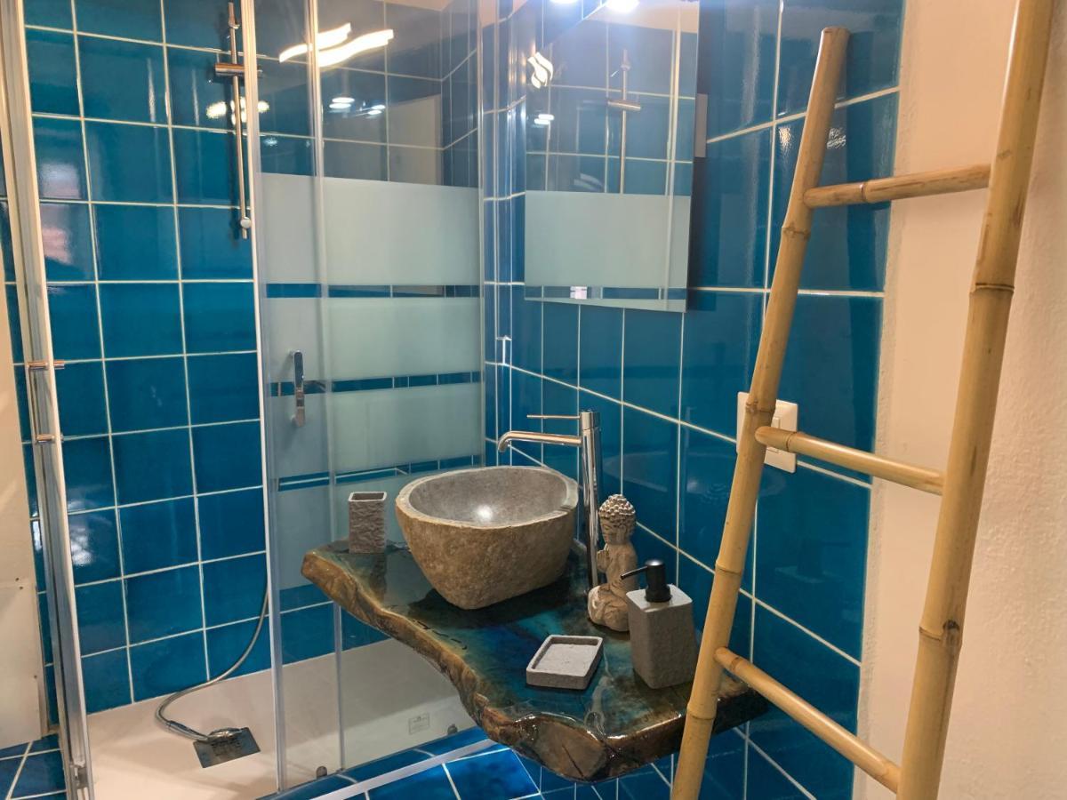 Da Ida Hotell Bosa Exteriör bild